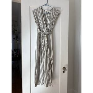 Caution To The Wind Women's Sleeveless Dress size Medium Black Cream stripes